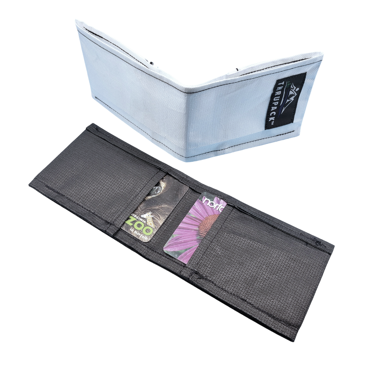 Minimalist Bi-fold Wallet